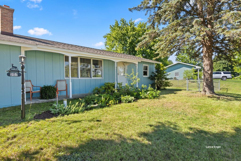 5157 Highland Drive, Unknown City