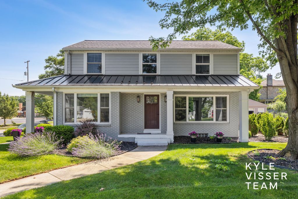 2412 Lake Drive Se, East Grand Rapids city