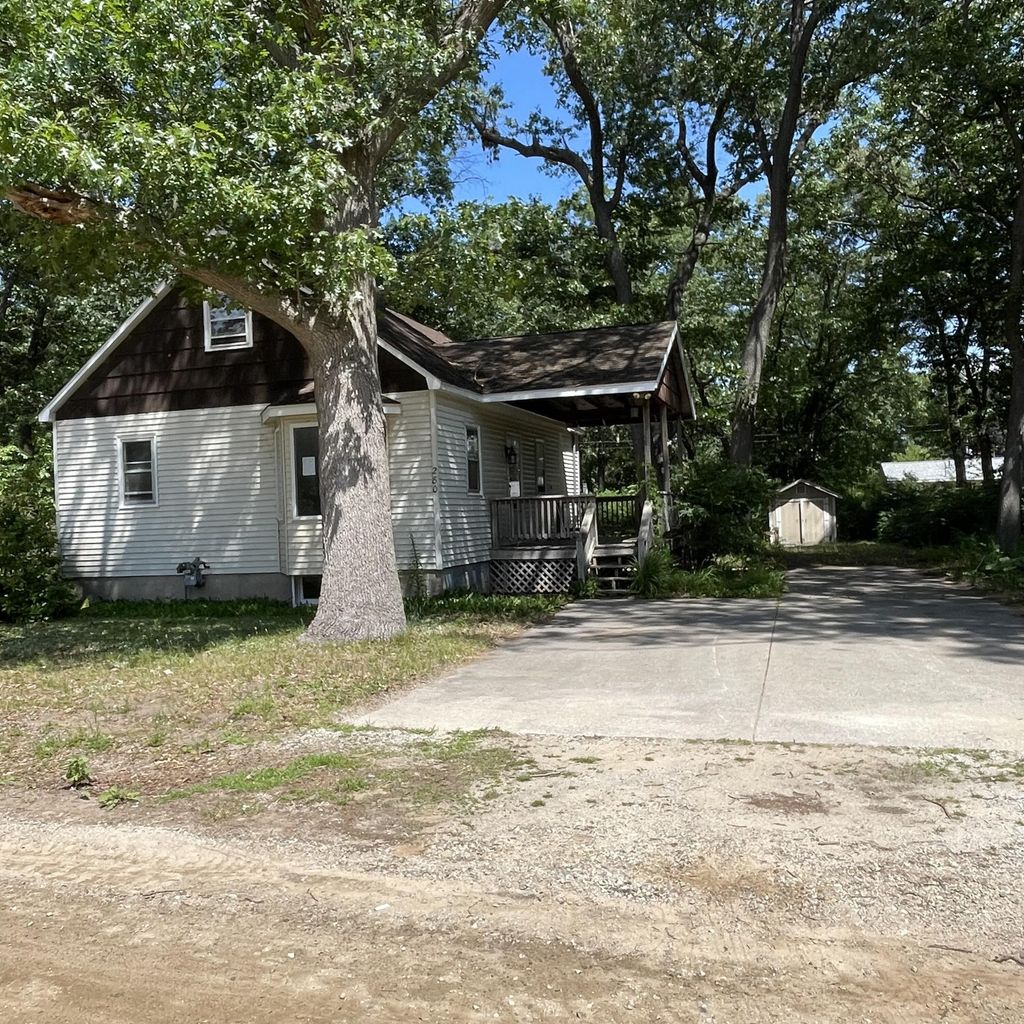 280 Shonat Street, Muskegon charter township