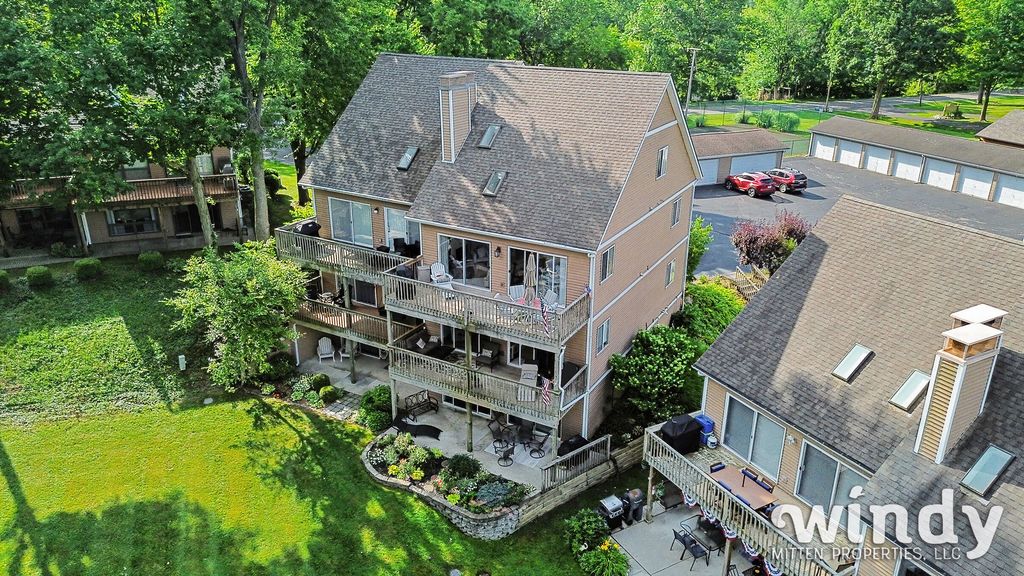 5632 N Watervliet Road Unit: 21, Watervliet