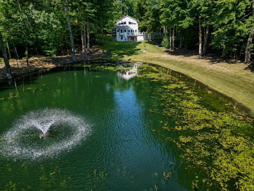 21458 Forest Lake Drive, Big Rapids charter township