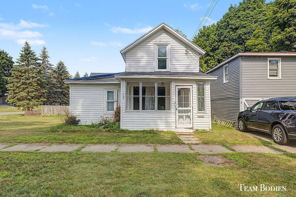 721 Pearl Street, Belding city