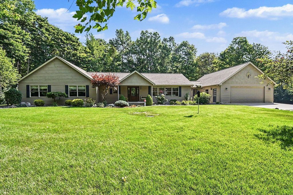 6333 Blackmar Road, Bridgeport charter township