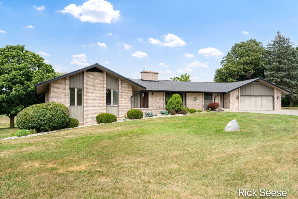 7290 Wingeier Avenue Se, Bowne township