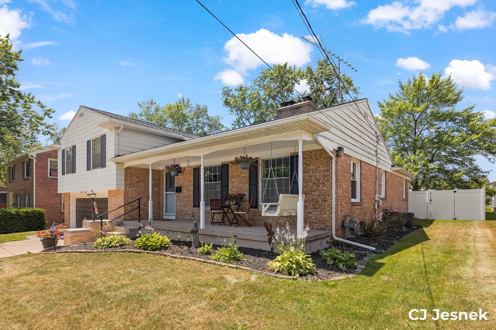 1929 Lotus Avenue Se, Grand Rapids city