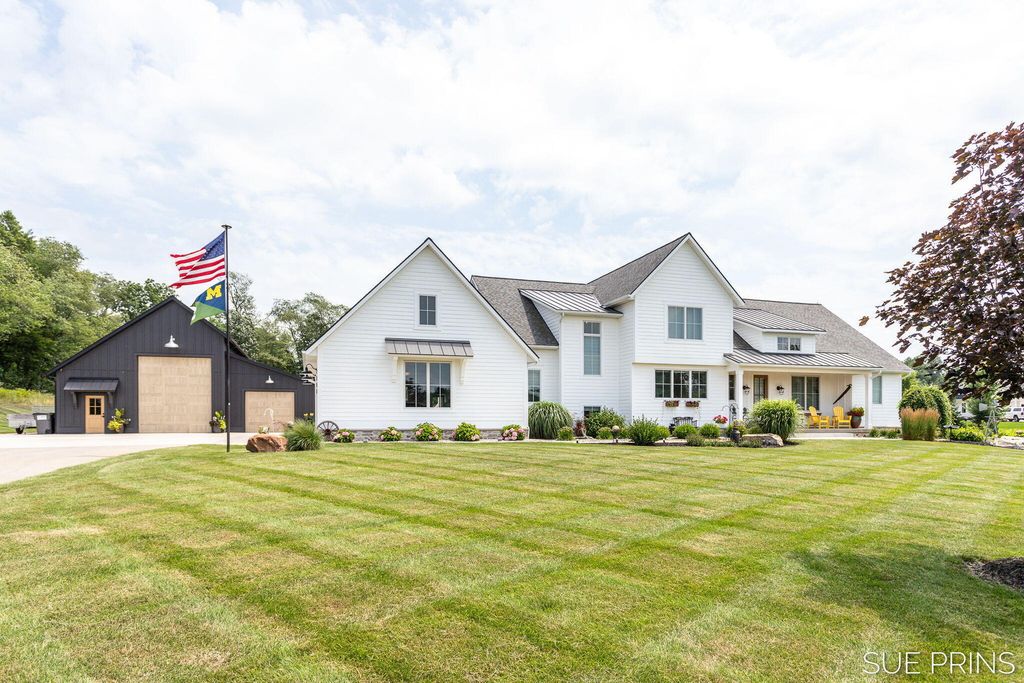4668 76th Street Sw, Byron township