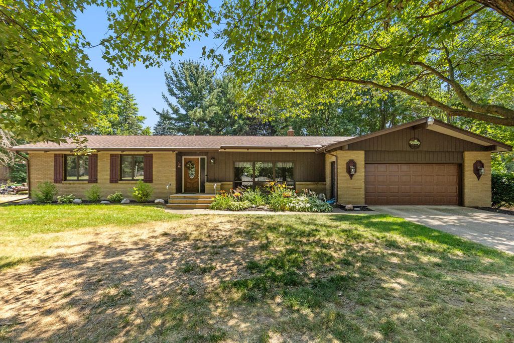6654 Clyde Park Avenue Sw, Byron township