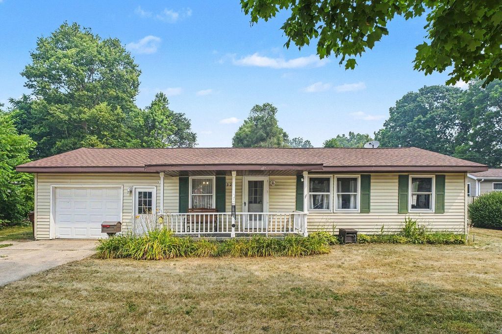 326 E Adams Street, Ionia city