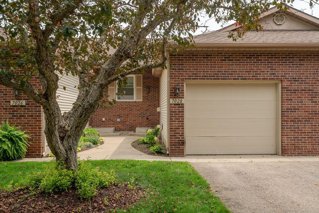 7028 Springtree Lane Sw, Grand Rapids