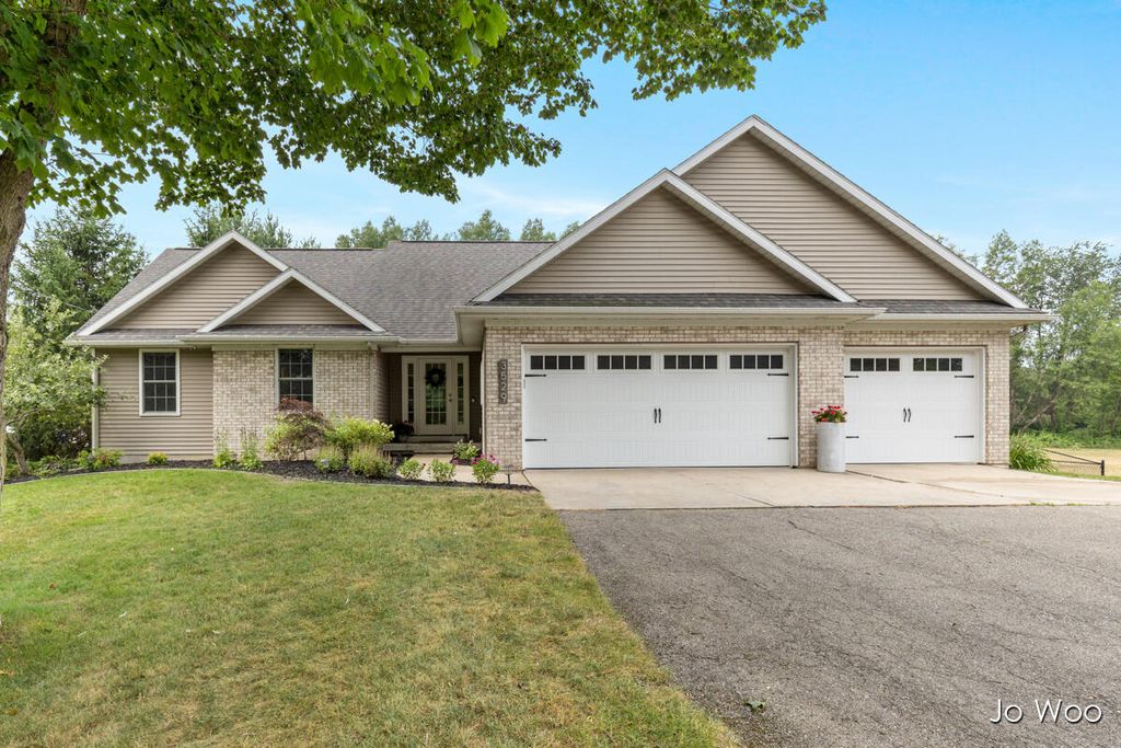 3529 Buttrick Avenue Se, Cascade charter township