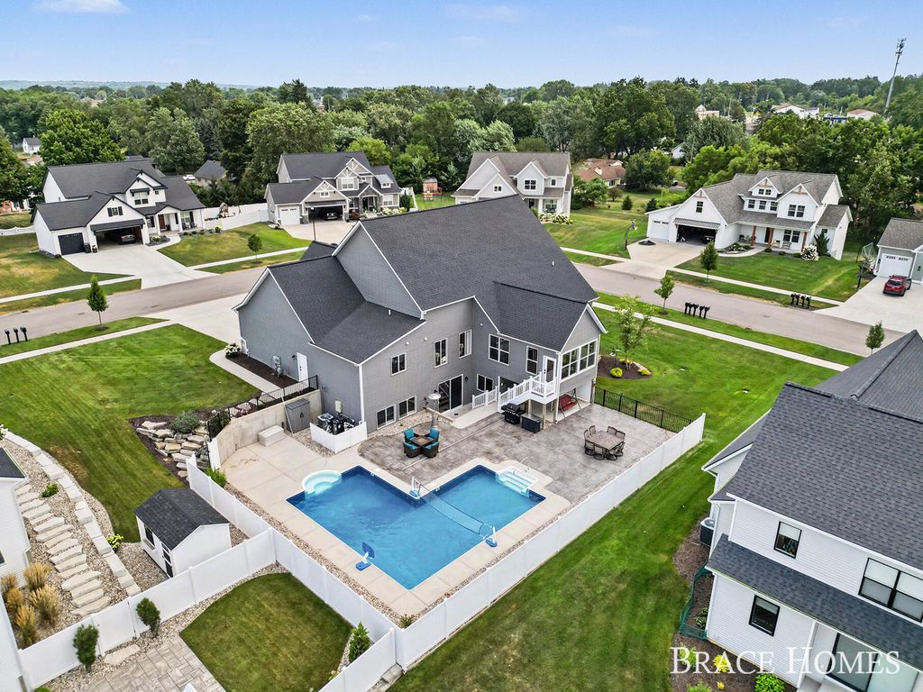 8235 Country Rail Drive Sw, Byron township