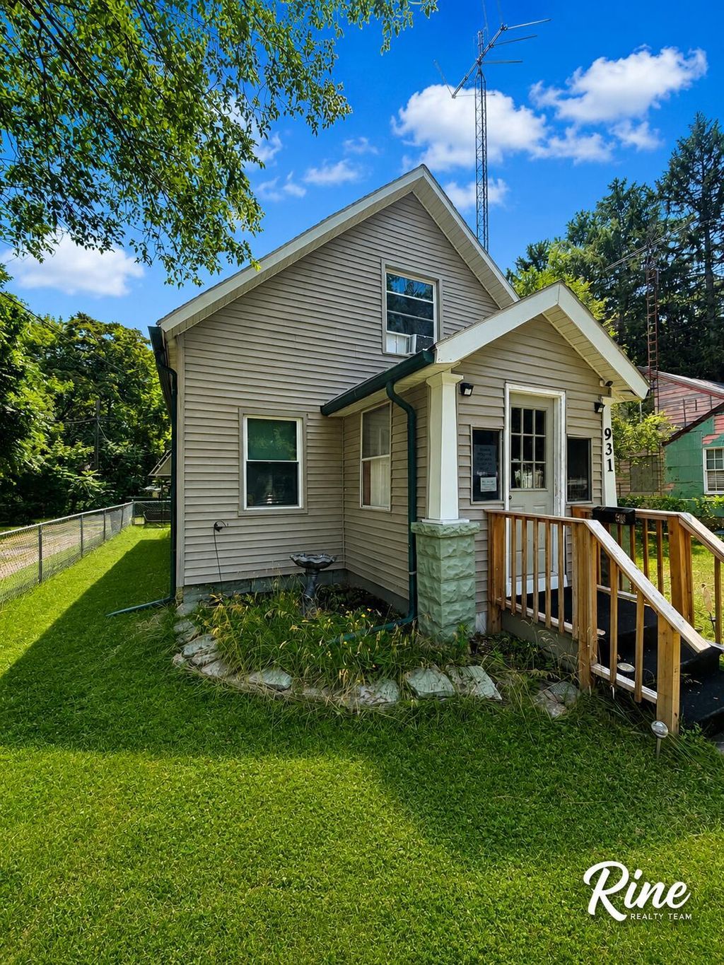 931 Jennings Avenue, Benton Harbor city