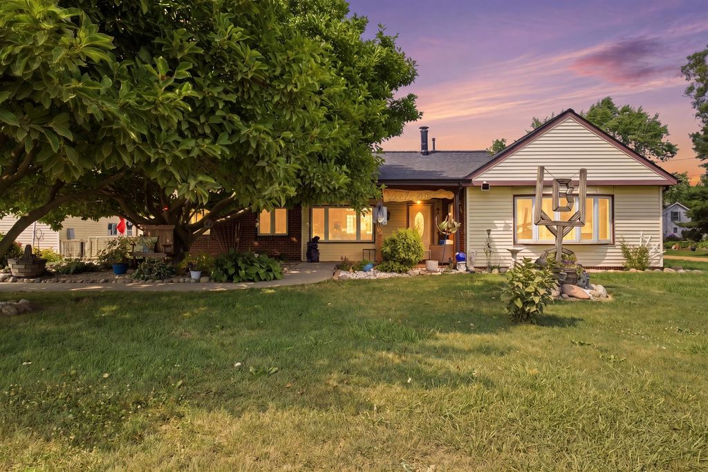 6113 E Musgrove Highway, Danby township
