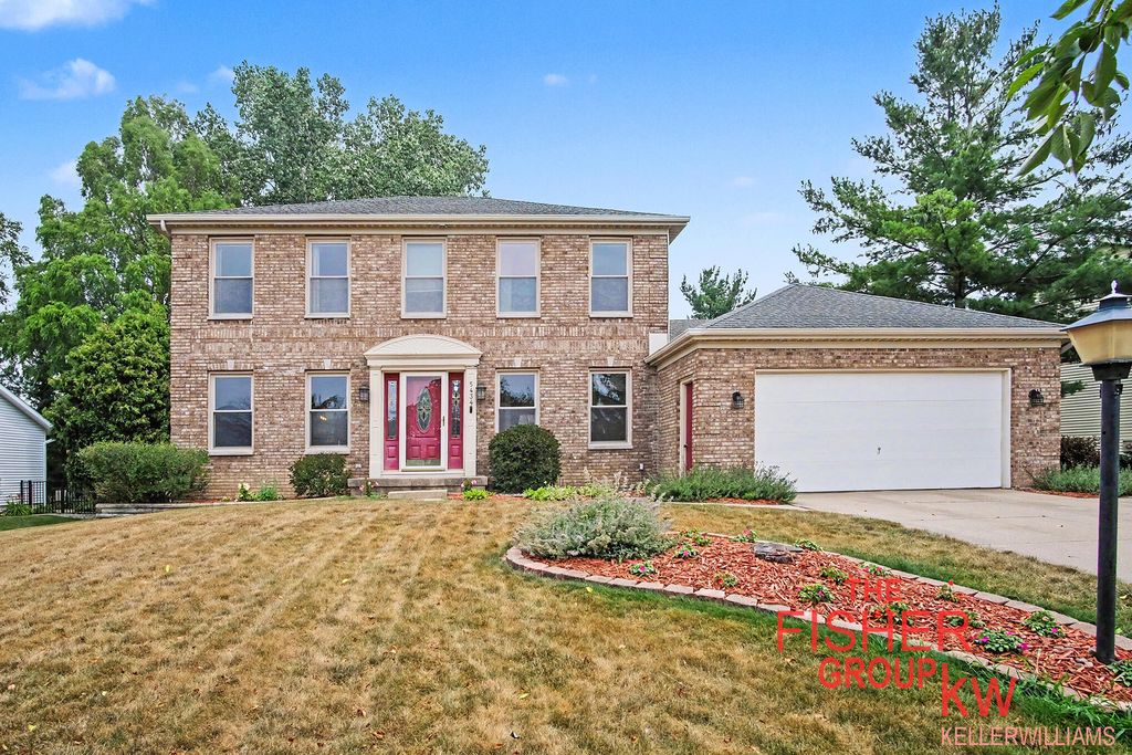 5434 Discovery Drive Se, Kentwood city
