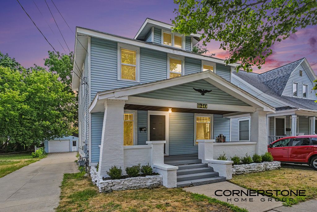 940 Chatham Street Nw, Grand Rapids city