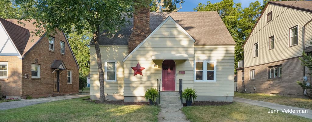 1236 Benjamin Avenue Se, Grand Rapids city