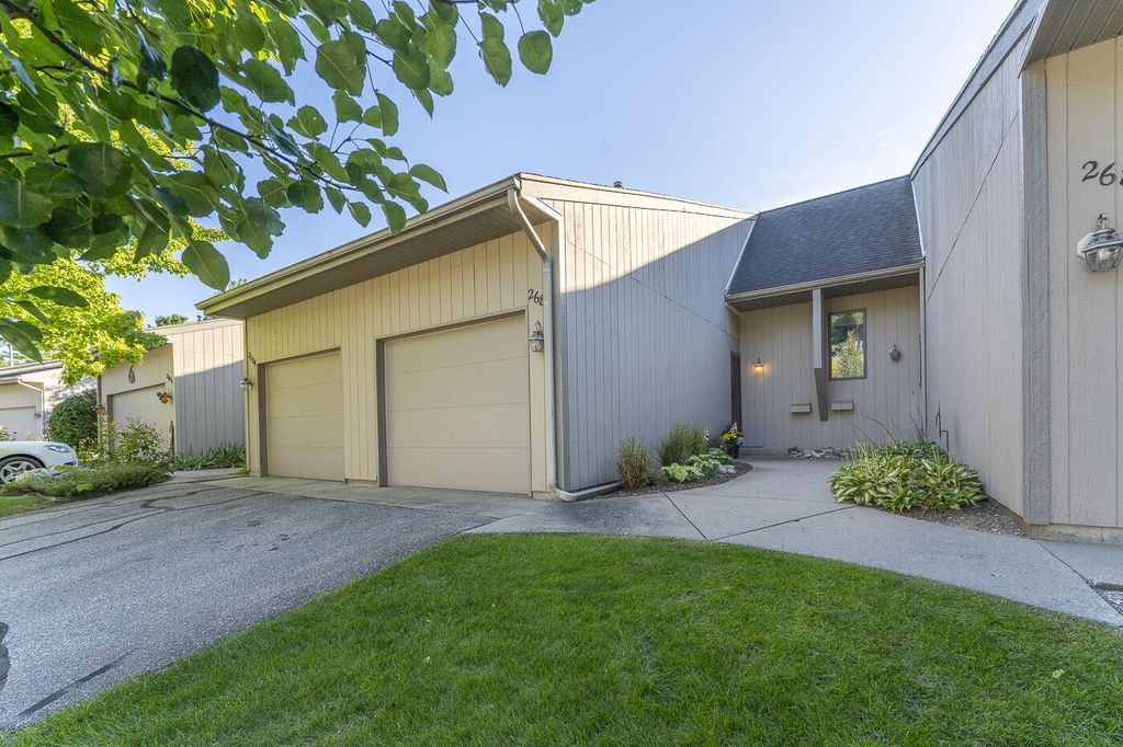 2682 Limestone Lane Ne Unit: 23, Grand Rapids