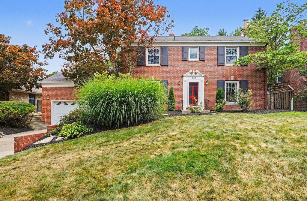 932 Floral Avenue Se, East Grand Rapids city