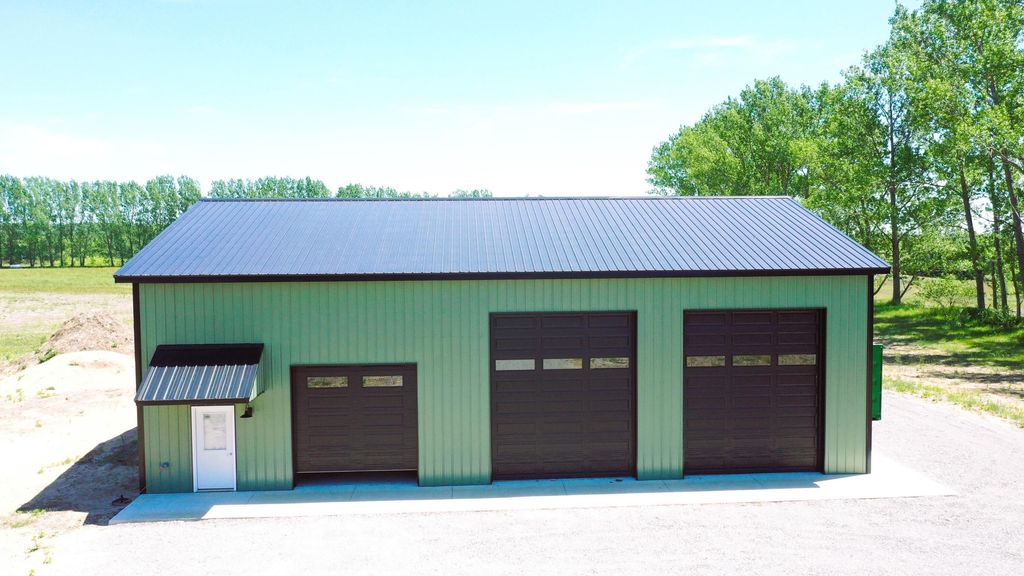 2186 S 28th Avenue, Benona township