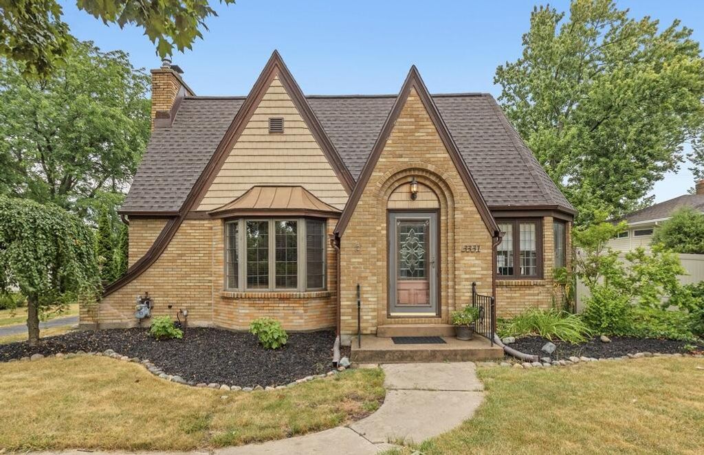 3331 Fulton Street E, Grand Rapids