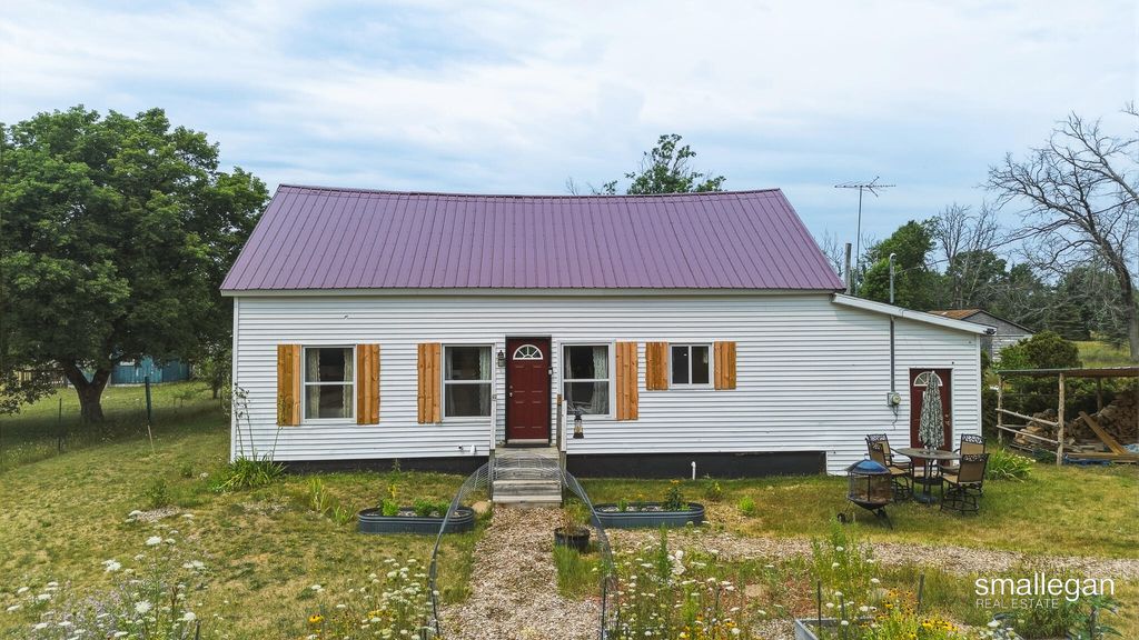 8465 S Michcon Avenue, Baldwin