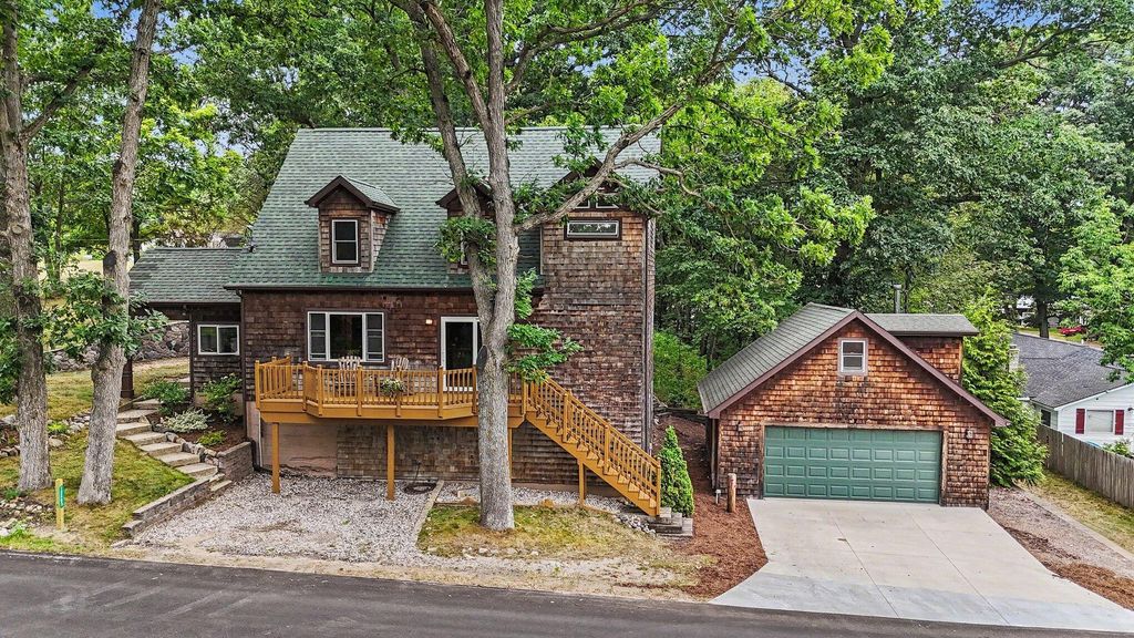 12453 Maston Lake Road, Sand Lake