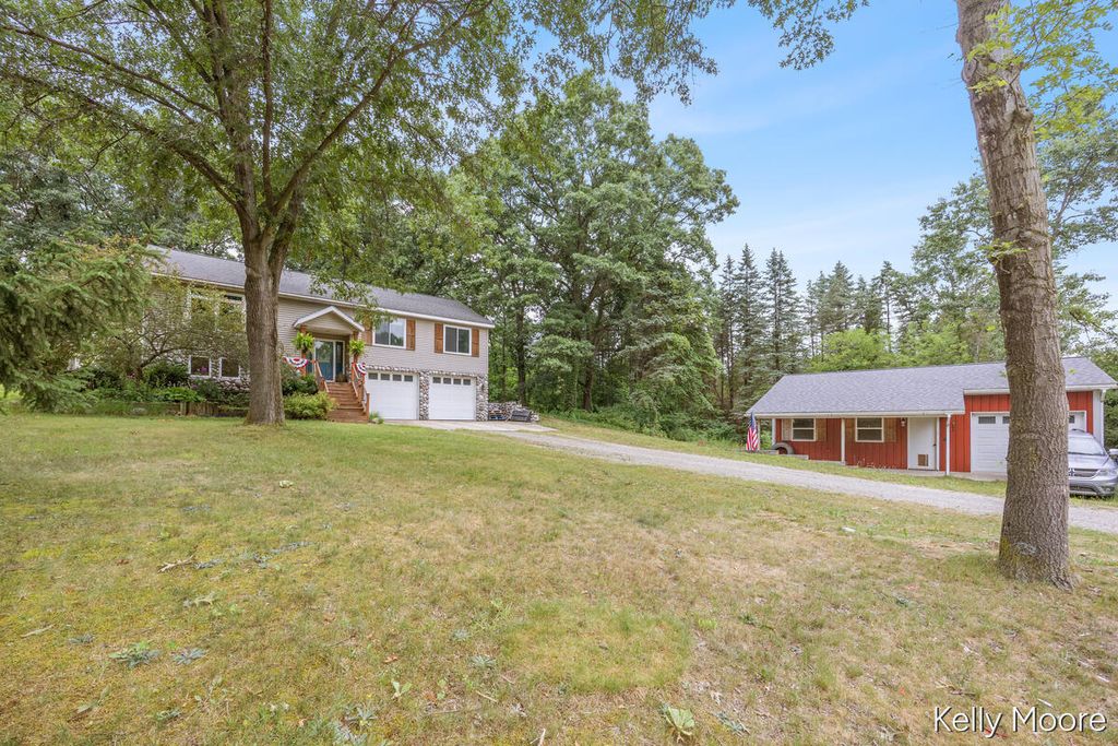 11856 Berridge Road, Eureka township