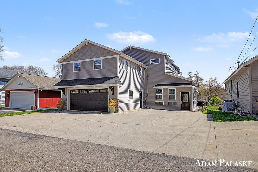 1775 Edwin Drive, Yankee Springs township