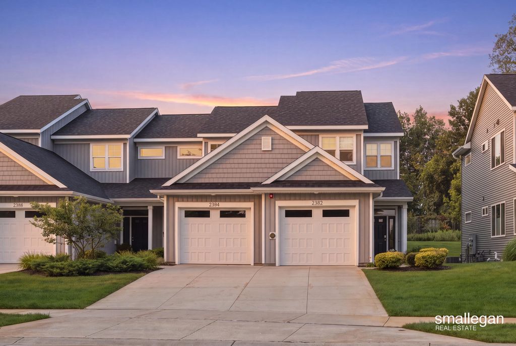 2382 Watertown Way Ne, Grand Rapids city