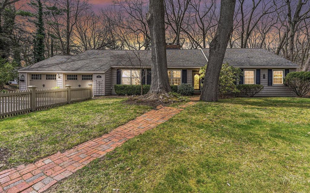 17887 N Fruitport Road, Spring Lake township