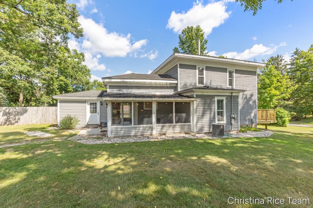 614 W Washington Street, Greenville city