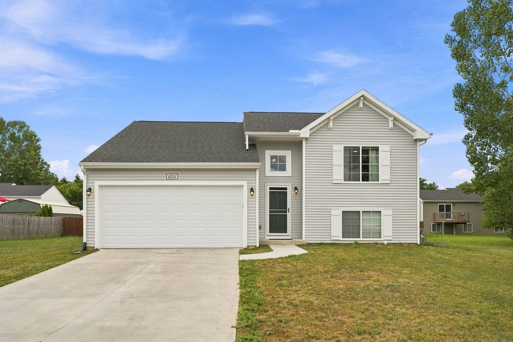 4034 Watertown Drive, Watervliet township