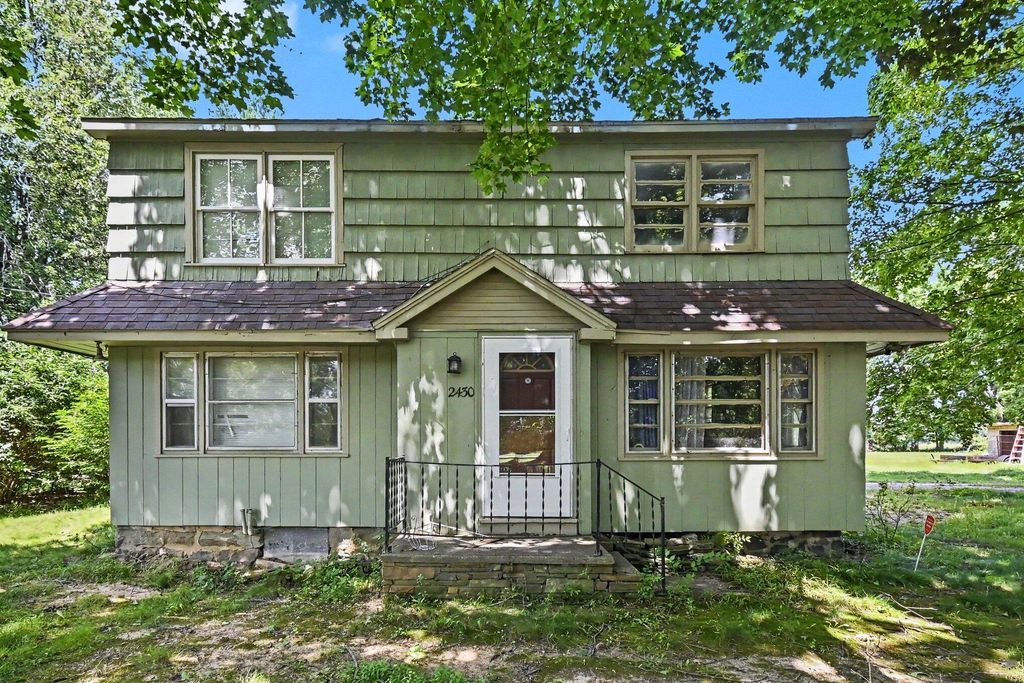 2430 W Kimmel Road, Summit township