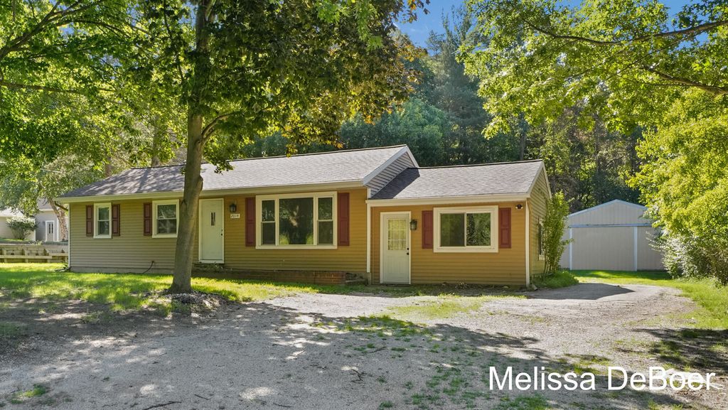 2014 3 Mile Road Ne, Grand Rapids charter township