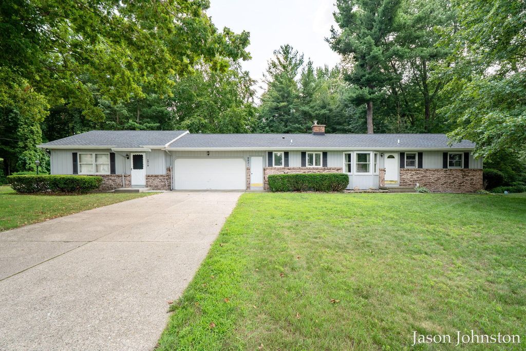 8921 Norman Drive, Georgetown charter township
