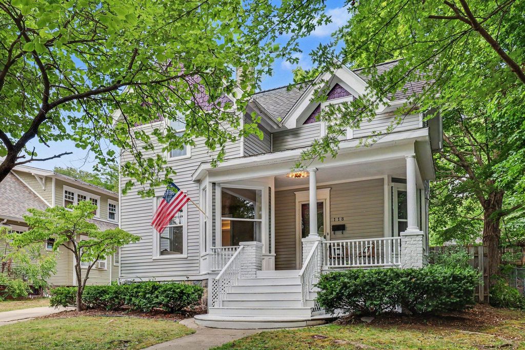 118 N Jefferson Street, Ionia city