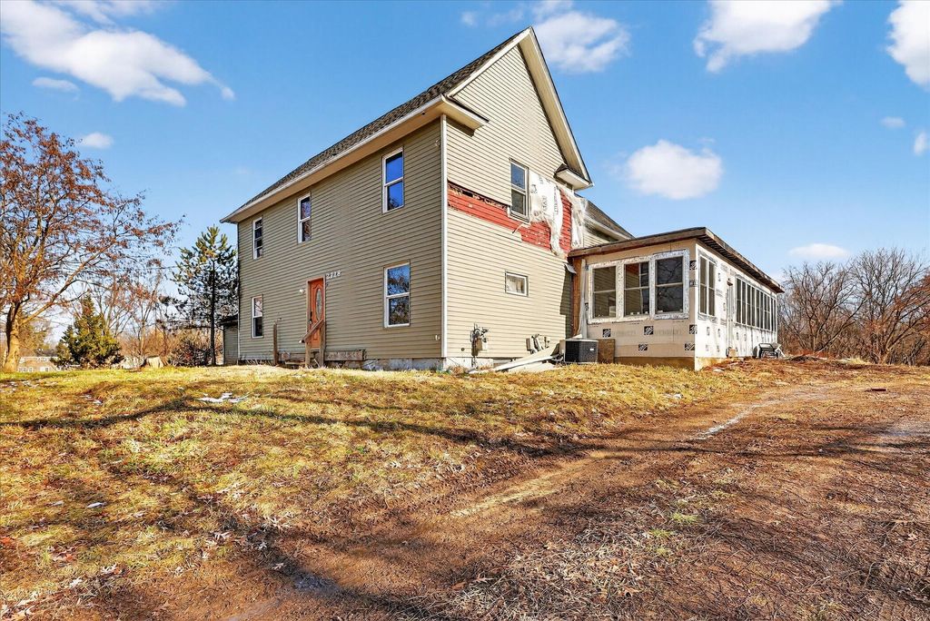 2328 Dean Lake Avenue Ne, Grand Rapids city