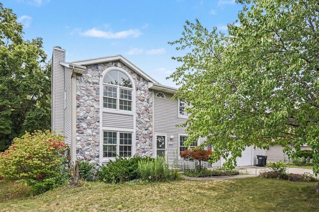 2250 Yorktown Drive Se, Kentwood city