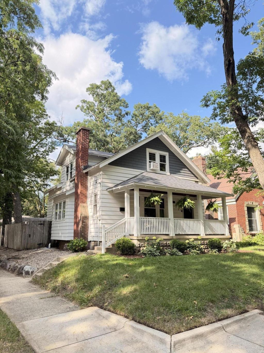 1003 Hoyt Street Se, Grand Rapids city