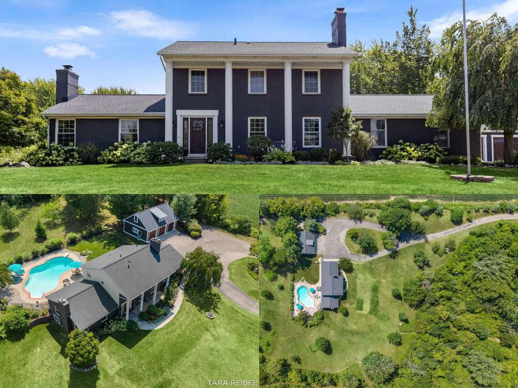 990 Riley Street, Jamestown charter township