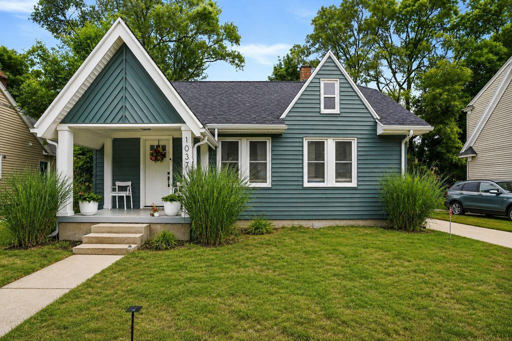 1037 Arlington Street Ne, Grand Rapids city