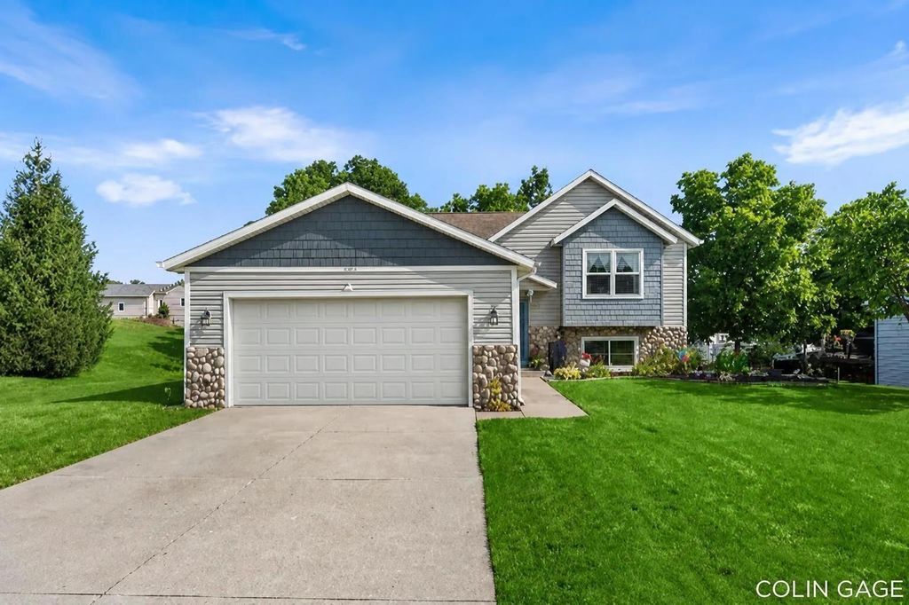 2903 Fox Hill Drive, Georgetown charter township
