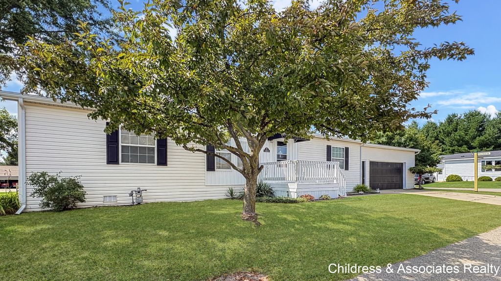 13813 Shamrock Lane, Cedar Springs city