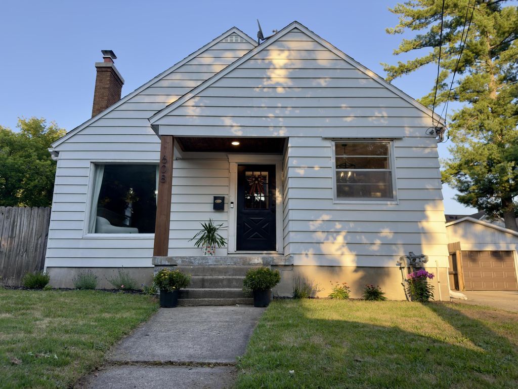 608 Garfield Avenue Nw, Grand Rapids charter township
