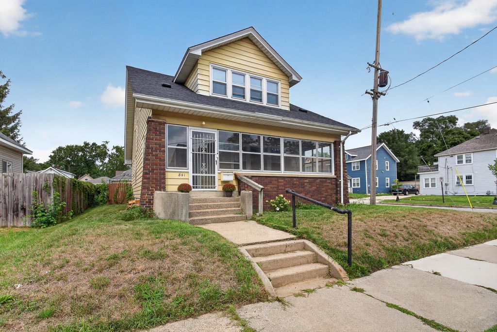 841 Adams Street Se, Grand Rapids city