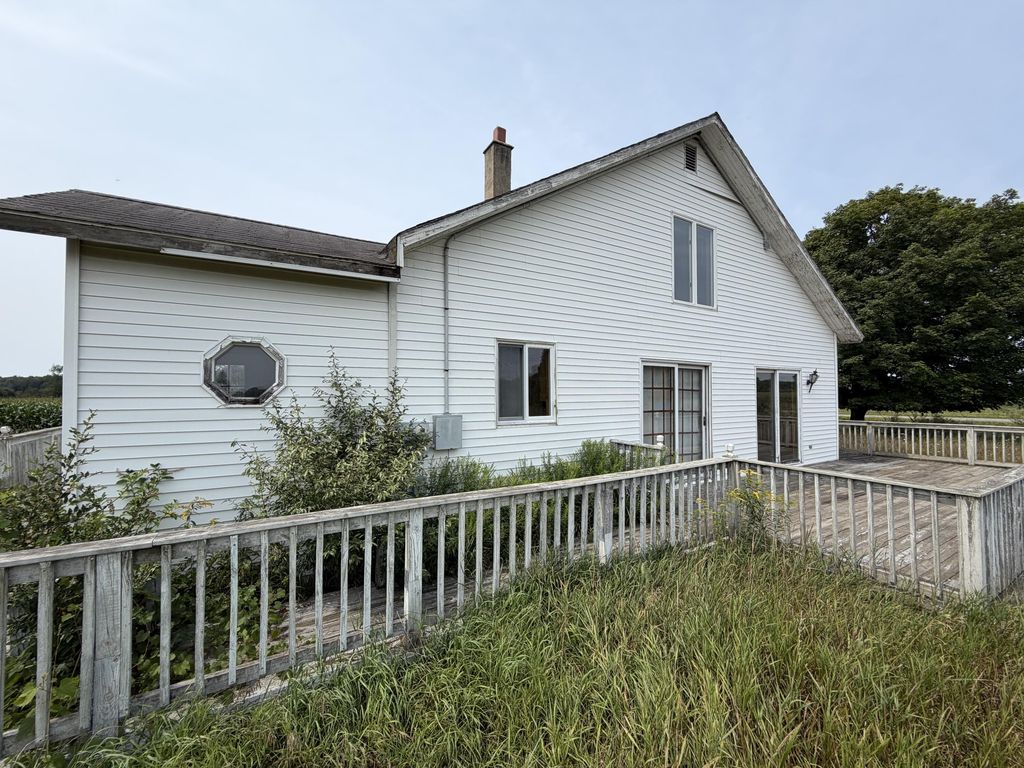 3109 E Sugar Grove Road, Sherman township