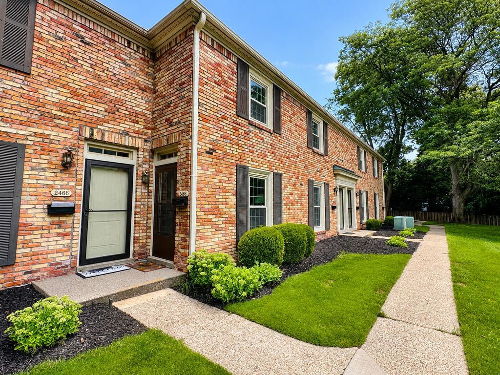 2468 Abbington Drive Se, Grand Rapids