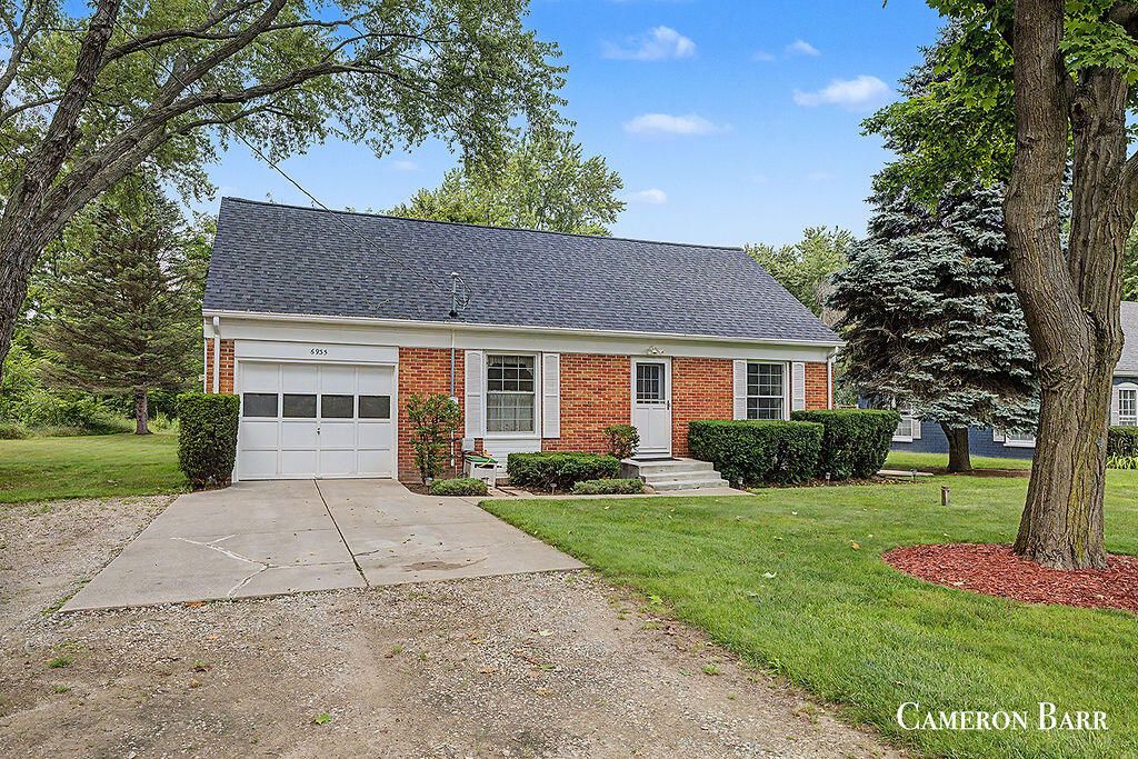 6935 Belding Road Ne, Cannon township