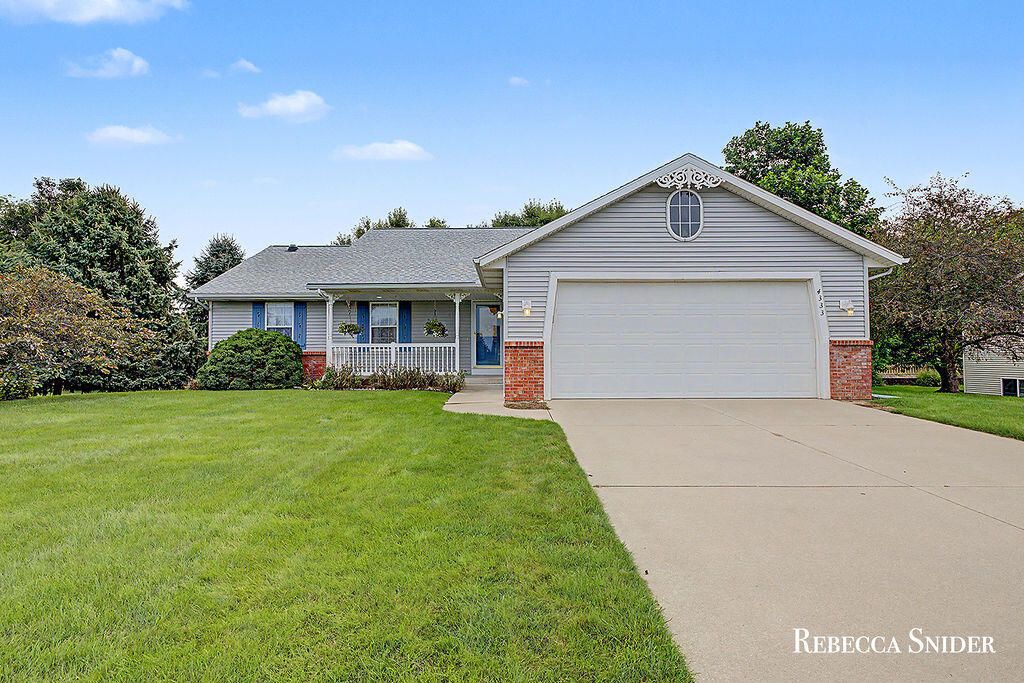 4333 Quail Run Drive, Dorr township