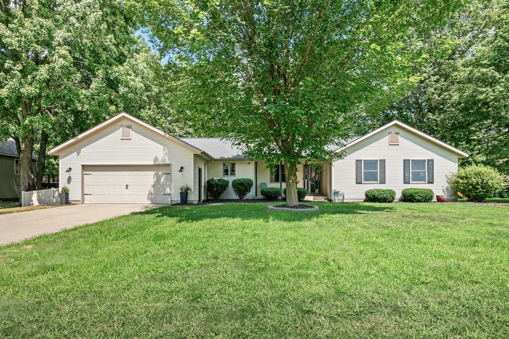 6929 Aspen Street, Allendale charter township